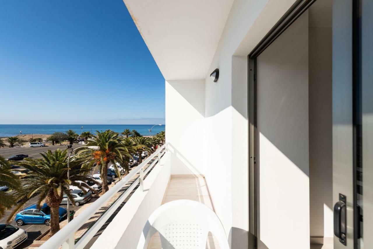 2 Min Walk To Beach - Private Terrace - Some With Sea Views Apartment La Playa de Arguineguín Exterior photo