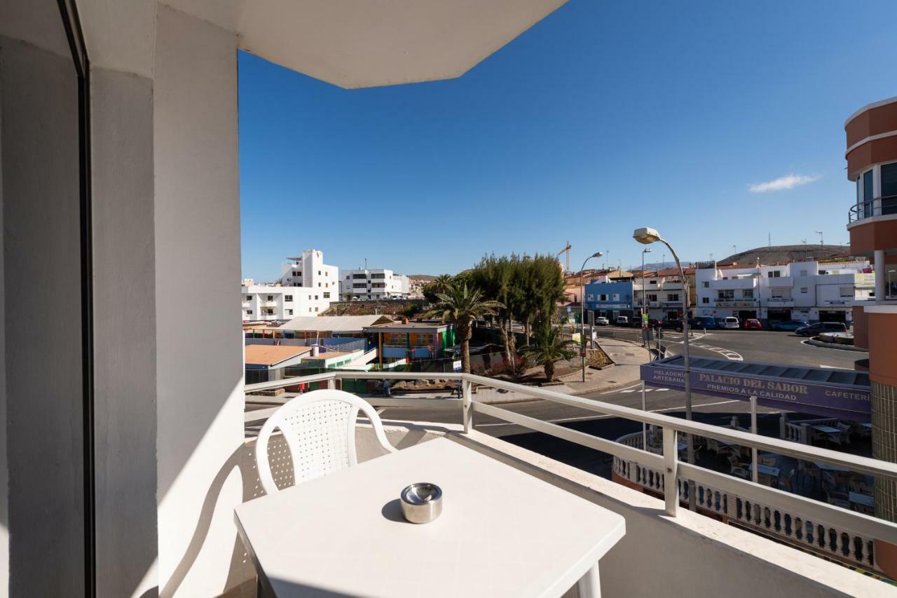 2 Min Walk To Beach - Private Terrace - Some With Sea Views Apartment La Playa de Arguineguín Exterior photo